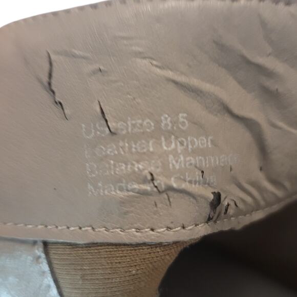 Very Volatile Los Angeles Whitby Suede/Leather Ankle Bootie Women's Size 8.5 - Picture 10 of 11